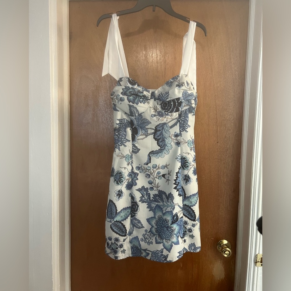 Shein Women’s Cream with Blue Floral Print and White Tie Straps Dress